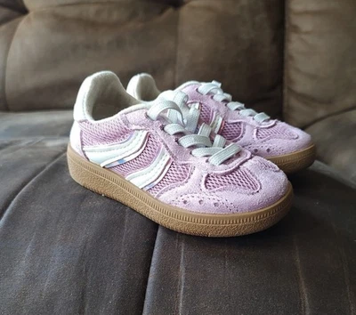 Steve Madden Bebé Niña Tenis Rosa Blanco Talla 5 Sin Cordones Foto 1 de 4