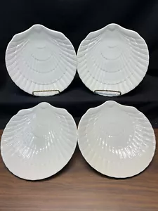 4 MIKASA OCEAN JEWEL WHITE SALAD PLATE SHELL SHAPE 8 3/4" DIAMETER EH900 NEW - Picture 1 of 3