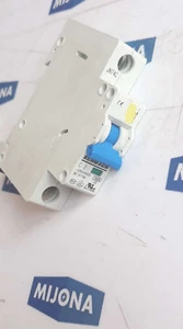 Interruptor circuito en miniatura SCHRACK C 2 230V 400V BS 017102 - Imagen 1 de 6