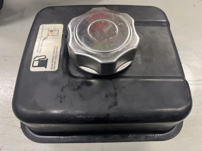 FUEL TANK GENERAC PRESSURE WASHER 196 CC - Image 1 of 4