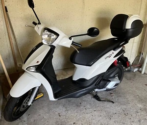 Roller Piaggio Liberty 125 S - Bild 1 von 1