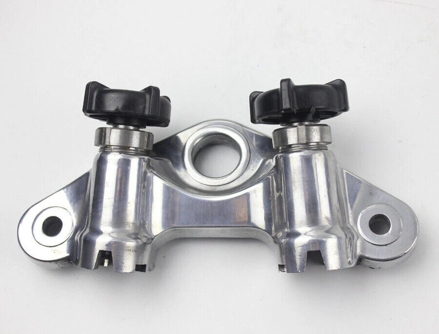 Tuercas de perilla de abrazadera triple superior de aleación pulida para bicicletas Honda Dax CT70 Trail CT 70 Foto 1 de 4