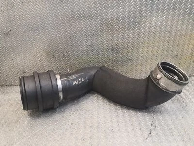 Mangueira intercooler MERCEDES-BENZ W245 B 200 CDI 1695280482 2.0 diesel 103kw - Imagem 1 de 4