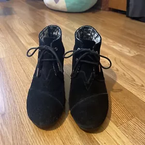 Toms Boots Womens 9 Desert Wedge Heels Ankle Booties 380515 Black Lace Up. - Picture 1 of 18