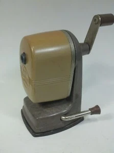 Vacu Hold Pencil Sharpener Vintage - Picture 1 of 10