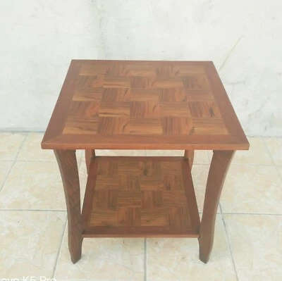 Guéridon table d'appoint bout de canapé vintage en noyer - Photo 1/4