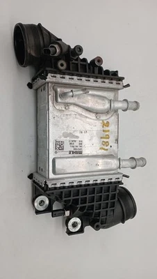 04L145749L 1131263 intercooler VOLKSWAGEN CRAFTER CAMION SZ 2017 - Image 1 of 4