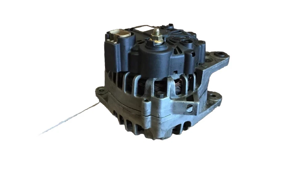 Генератор переменного тока для Hyundai Accent 2003-2007 1,6 л, Elantra 2005-2006 2,0 л OEM - Изображение 1 из 1