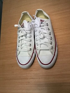 Converse Chuck Taylor All Star Low White -Women's Size 7/Men's 5 - - Picture 1 of 6