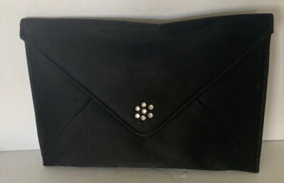 "Bolso clutch de noche Shirl Miller con pedrería mide 9"" por 6""" Foto 1 de 4