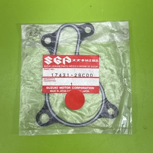 NOS Suzuki RMX250 89-96 RM250 89-92 Genuine Water Pump Cover Gasket 17431-28C00 - Picture 1 of 4