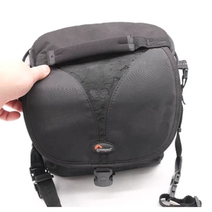 LowePro Rezo 170 AW Camera Bag w/ 4 Pockets, 1 Divider, Belt Loops, Strap - Picture 1 of 6