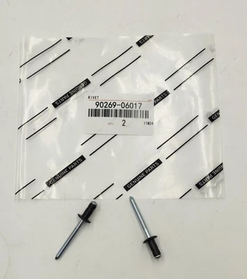 2PCS FUEL LID GAS DOOR RIVETS 90269-06017 90269-06016 Fit For TOYOTA Foto 1 de 4