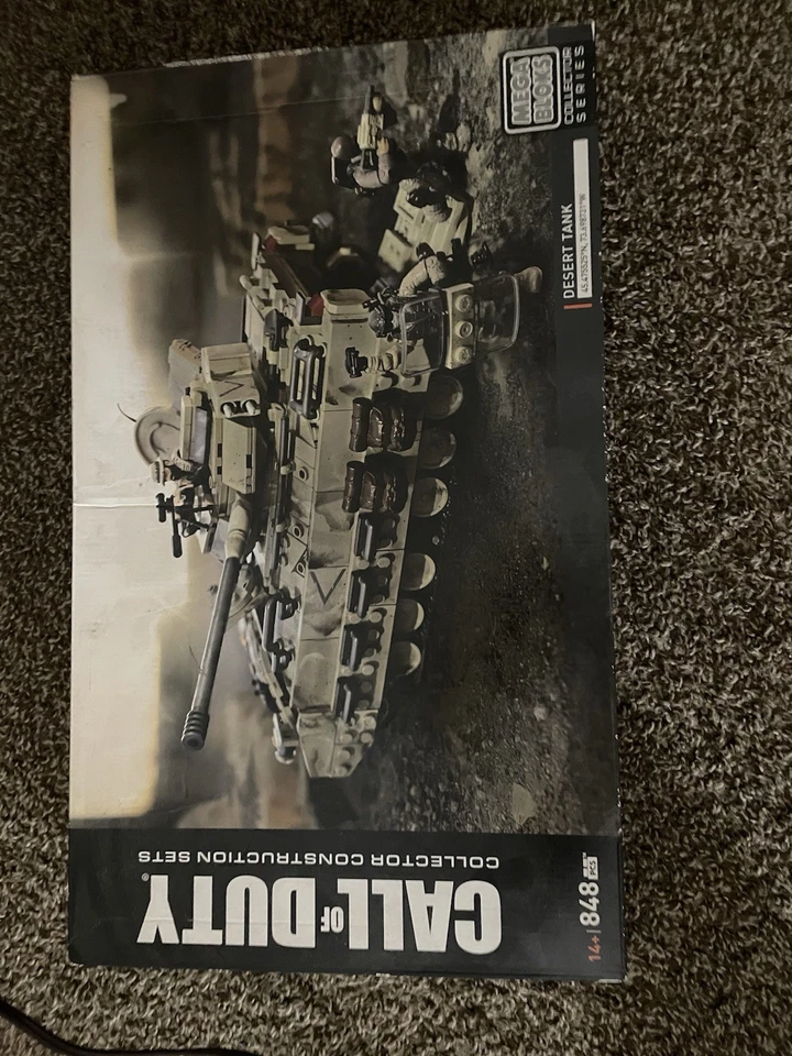 Mega Bloks Construx Call of Duty 沙漠坦克建筑套装 848 件 — 第 1/1 张图片