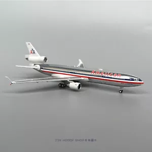Panda Model PM 1/400 American Airlines McDonnell Douglas MD-11 N1761R - Picture 1 of 17