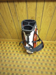 Wilson Staff EXO Lite Stand Bag - Picture 1 of 9
