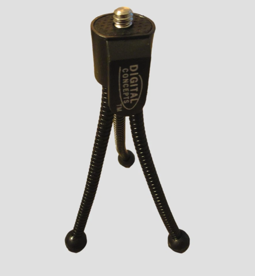 Digital Concepts Flexible Mini Soporte de Mesa Cabeza de Bola Trípode 5 Pulgadas Foto 1 de 1