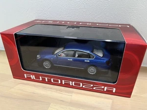 Nissan TEANA Teana first generation blue 1/43 Minicar - Picture 1 of 4