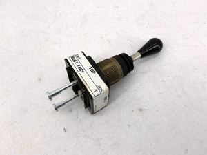 Nuevo interruptor de palanca Allen Bradley 800T-T4R1 Ser T tipo 4 y 13 4 vías - sin caja - Imagen 1 de 5