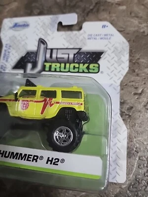 2019 JADA TOYS 1/64 SCALE JUST TRUCKS YELLOW '03 HUMMER H2 SEARCH & RESCUE - Image 1 of 4