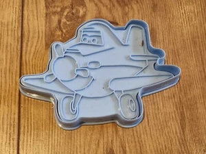 Official Disney Pixar Planes 2 Piece Cookie Cutter & Press Dusty GC - Picture 1 of 2