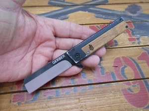 Gerber Quadrant Pocket Knife Frame Lock Plain Edge Blade - Picture 1 of 8