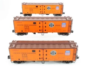 O Gauge Lionel Visionline 6-81142 PFE Steel Side Refrigerator Car 3-Pack w/Sound - Picture 1 of 23