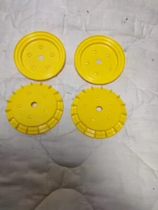 Lot of 4 Replacement John Deere Rear Back Rims 1/16 Ertl Wheels - Picture 1 of 4