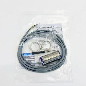 1PZ Nuovo Sensore Interruttore di Prossimità XT130B1FAL2 per Schneider - Foto 1 di 9