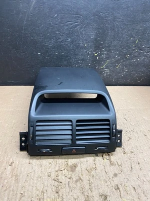 2006 2007 2008 年铃木 Grand Vitara 中控台 Air Vent Oem t8444 DG — 第 1/4 张图片