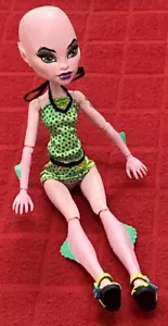 MONSTER HIGH CAM CREATE-A-MONSTER “DRAGON GIRL” DOLL BY MATTEL/2011 - Picture 1 of 12
