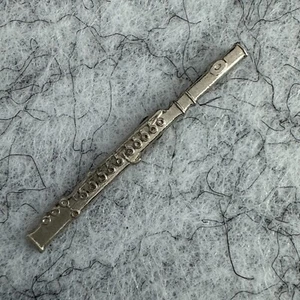 Piccolo Instrument Lapel Pin Woodwind Music Silver Tone Vintage - Picture 1 of 3