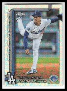 2025 Topps Chrome Logofractor #179 Yoshinobu Yamamoto - Picture 1 of 2