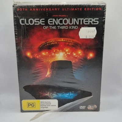 CLOSE ENCOUNTERS OF THE THIRD KIND Sci-Fi 3x Disc DVD Set 30th Anniversary Edtn - Image 1 of 2