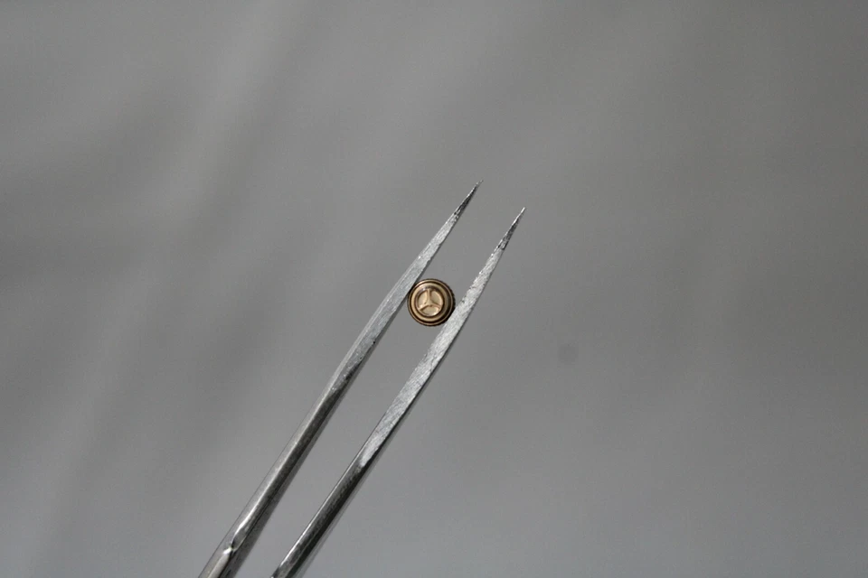 rodania corona crown yellow gold lamined dustproof 3.6x1.5 Foto 1 de 2