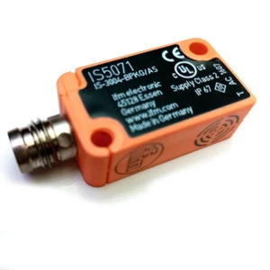 IFM IS5071 Proximity Switch 10...30 DC New ⊕IK - Picture 1 of 4