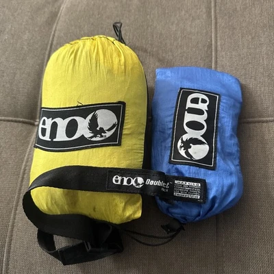 Hamaca de camping Eno doble nido con correas Atlas, amarillo/negro Foto 1 de 4