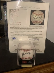 Roy Halladay Signed ROMLB Baseball Auto Autograph JSA LOA HOF Phililes Blue Jays - Picture 1 of 2