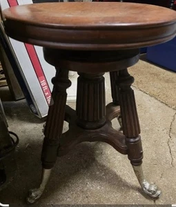 Antico Sgabello Pianoforte in Legno con Piedini Artiglio Argento (Leggere Descrizione) - Foto 1 di 3