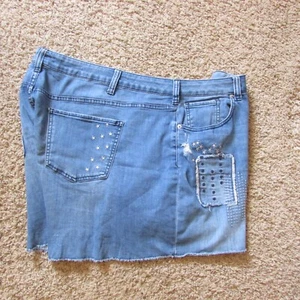 Venezia 24 patchs en denim bleu étoiles mini jean en détresse short zippé poches mouches - Photo 1/3