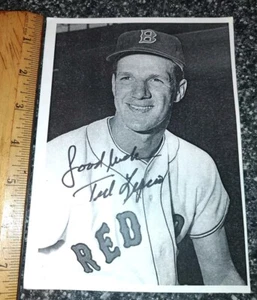 Ted Lepcio Signed Original Photograph Autograph 7x5 Boston Red Sox - Picture 1 of 1