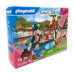 Playmobil Set Family Fun Zoo Gift Set 18 pc 70295 sealed New - Picture 1 of 3