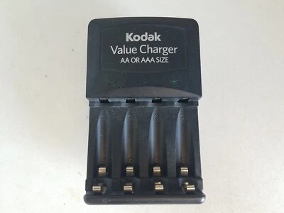 Kodak Value Charger AA Or AAA Size K620 Battery - Image 1 of 4