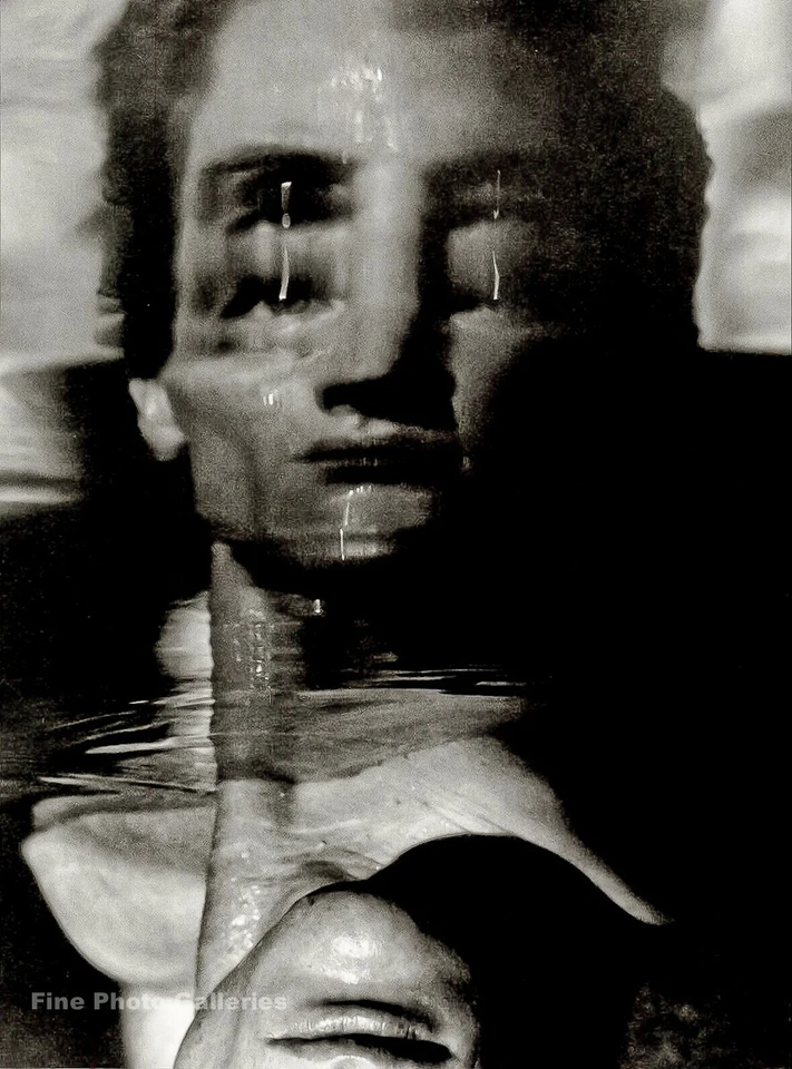 Foto duotono reflejo ojo cara hombre surrealista HERB RITTS 1988 vintage 11x14 Foto 1 de 1