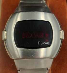 PULSAR P3 TIME COMPUTER LED MENS WATCH 1973
