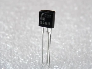 Fairchild BC546B Transistor NPN 65V 100mA TO-92 - 10pcs - Picture 1 of 2