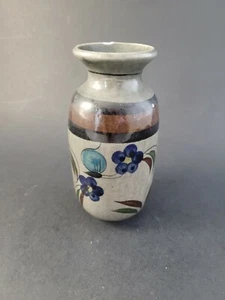 VTG Mexican Pottery Vase Small Blue Gray Floral Hand Painted 5 inches Clay - Bild 1 von 5