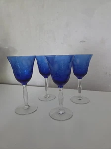 4 Gläser in Blau aus den 60er Jahren  - Bild 1 von 2