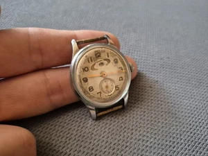Saturn Vostok Wostok Watch 17 Jewels Guilloche Dial Original Rare USSR Serviced - Picture 1 of 17