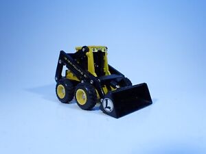 diecast NEW HOLLAND L555 Skid Steer  construction collector display model